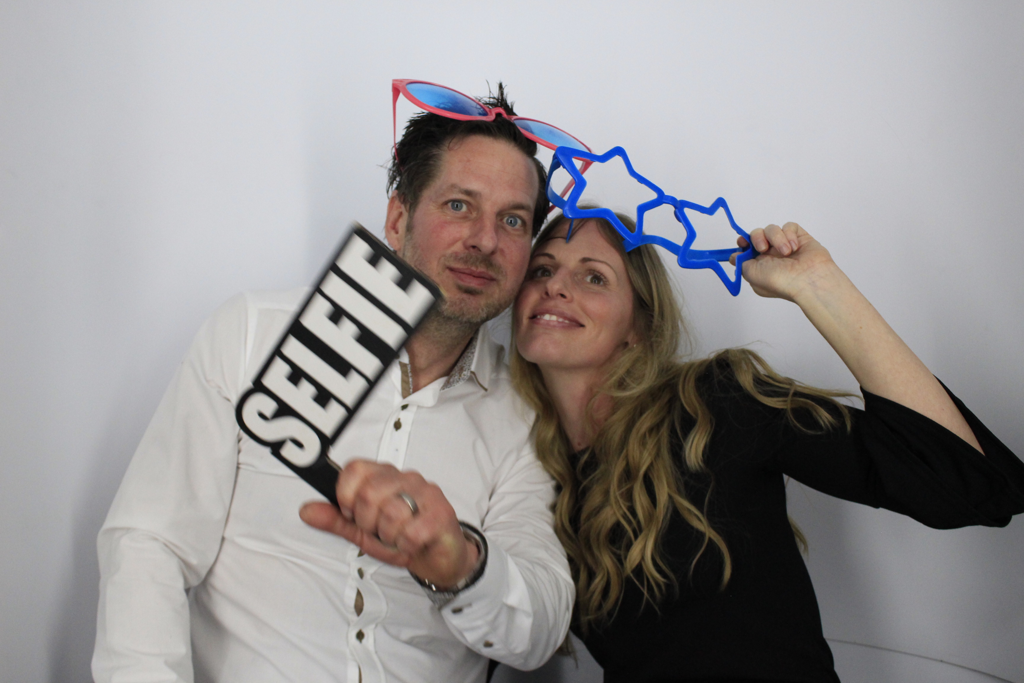 Darren and sarah’s 40th birthday celebration | View more photos from the event at gallery.myphotoboothexperience.co.uk/u/MyPhotoBoothExperienceLtd/Darren-and-sarah’s-40th-birthday-celebration